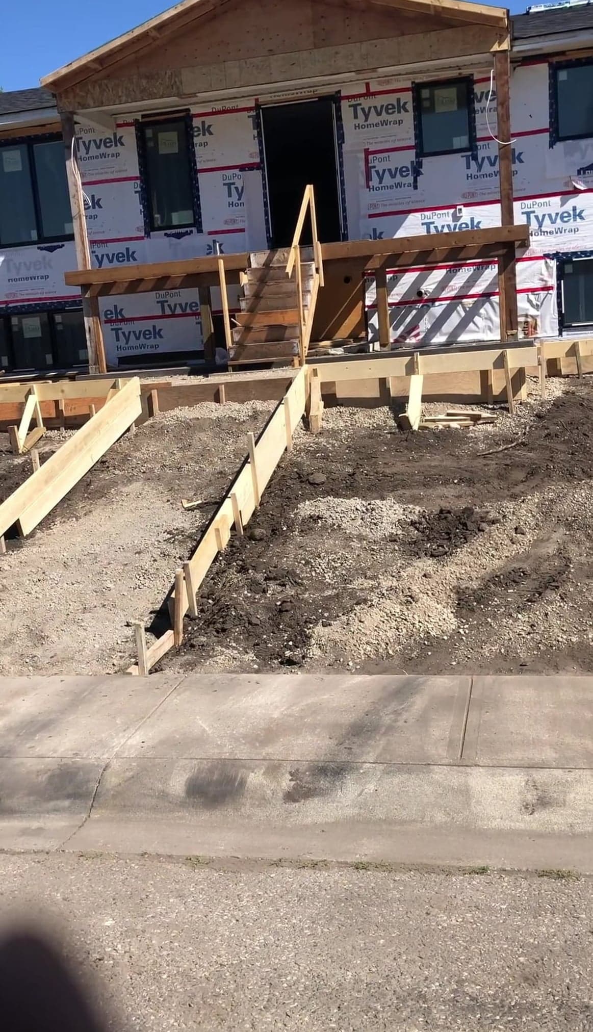 New Build Stairs & Walkway — photo 6